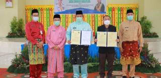 Jalin Kerjasama Pendidikan, Bupati Siak, Alfedri Tandatangan MoU dengan Unilak Riau